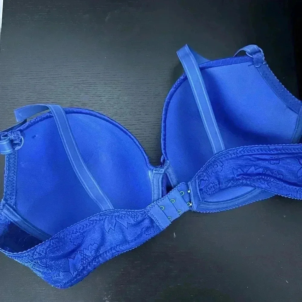 NWOT PADDED BRA SHINY COBALT size 46/105 cup size D - Picture 2 of 5